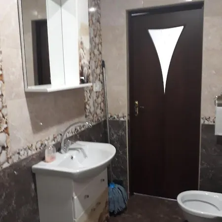Bed & Breakfast у михайла *